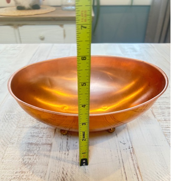Vintage Copper Metal Footed Bowl Decorative Serving Centerpiece - Picture 3 of 4